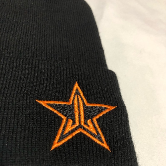 Jeffree Star Winter Hat - Picture 4 of 4